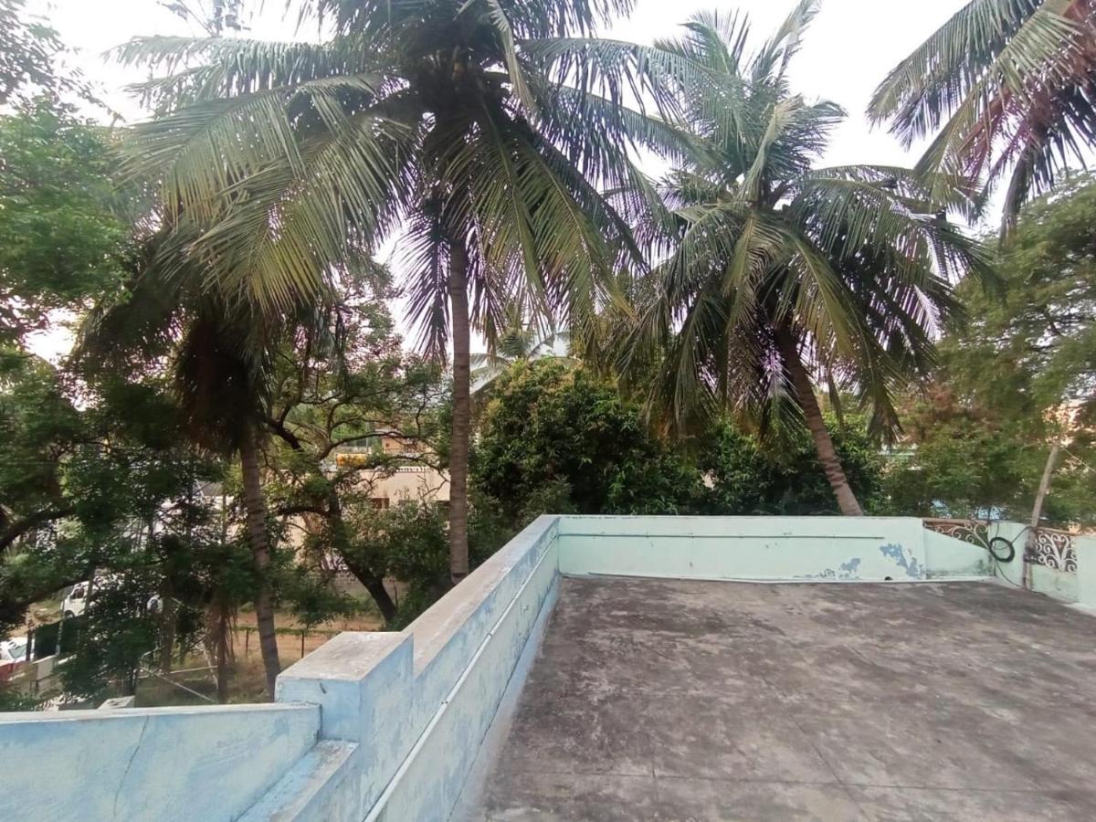 Sri Shankaraa Guest House Tiruvannāmalai Eksteriør billede